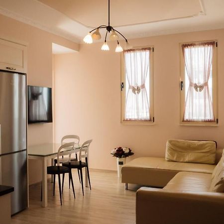 Adriatic East View Apartment Дуррес Екстер'єр фото
