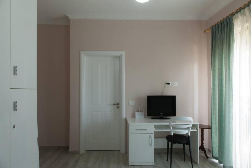 Adriatic East View Apartment Дуррес Екстер'єр фото